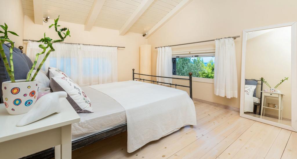 Villa Oliva, In A Serene Location & Private Pool, By Zantewize Akrotiri  Exterior foto