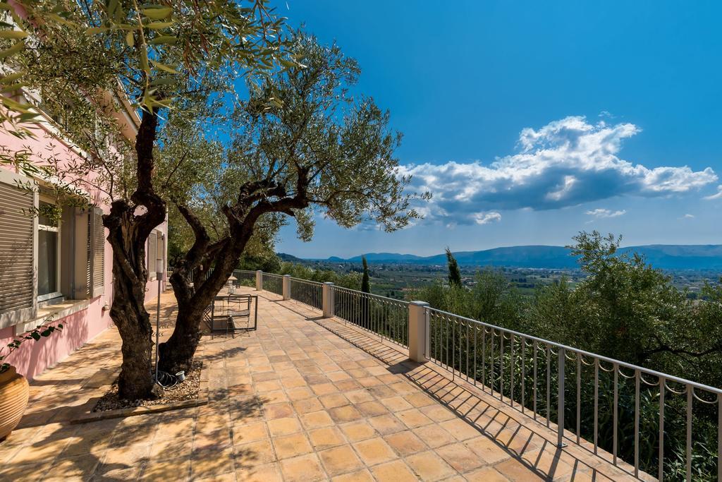 Villa Oliva, In A Serene Location & Private Pool, By Zantewize Akrotiri  Exterior foto